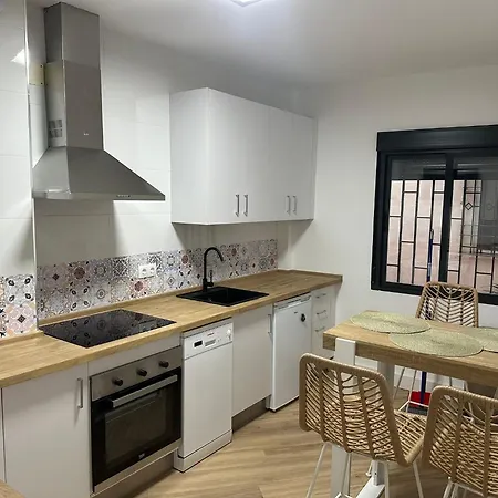 Cruz Conde Guiris * Córdova