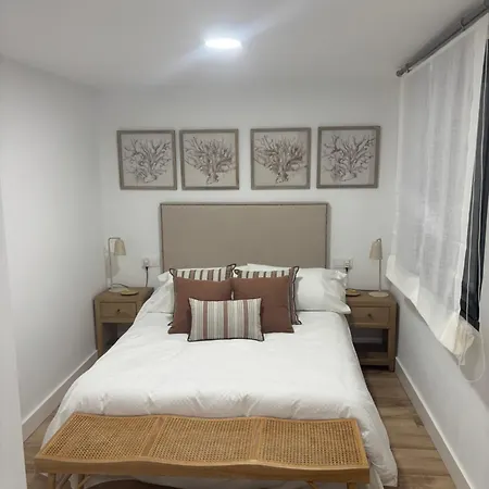 Cruz Conde Guiris Apartamento